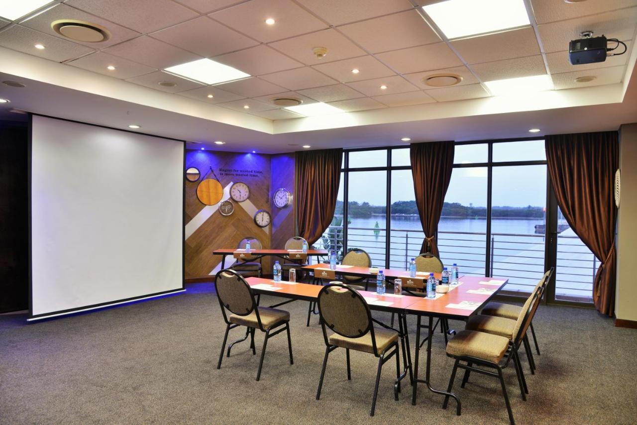 Bon Hotel Waterfront Richards Bay Exterior foto